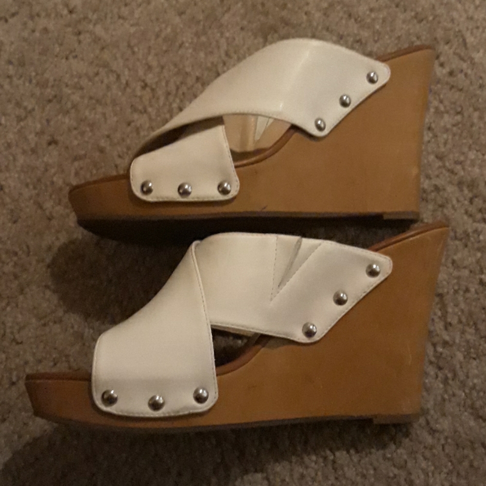 Jessica Simpson - Picture 5 of 6